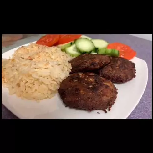 ESPAGUETI A LA BOLOÑESA