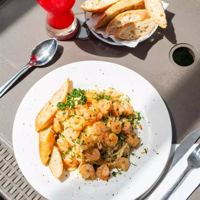 PASTA ALFREDO CAMARON