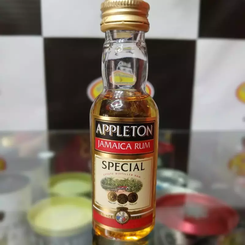 APPLETON JAMAICA RUM 50 ML
