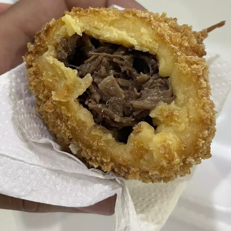 Coxinha de carne de sol