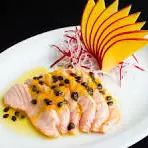 SASHIMI SALMÃO MARACUJA (4UN)