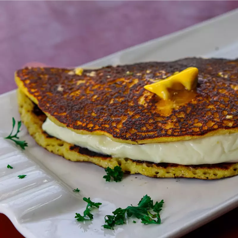 Cachapa con queso guayanes