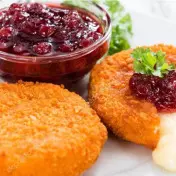 Queso Cumembert frutas roja 10un