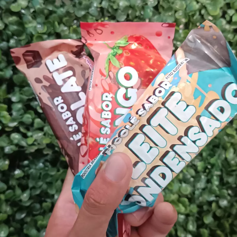 Picolés ao Leite