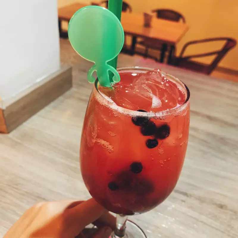 SODA DE FRUTOS ROJOS