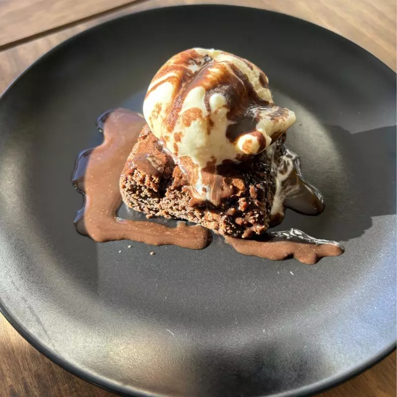 Brownie com sorvete