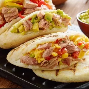 Arepa de pollo