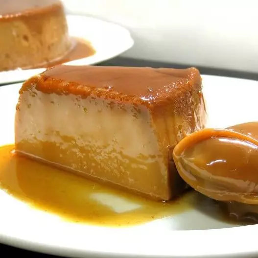 Pudim de doce de leite