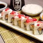 35. STRAWBERRY MAKI 12 PIEZAS ORDEN COMPLETA