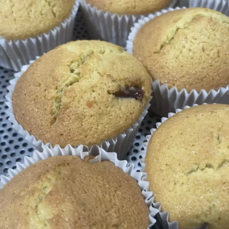 3 Muffins de milho queijo e goiabada