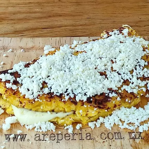 CACHAPA DE QUESO
