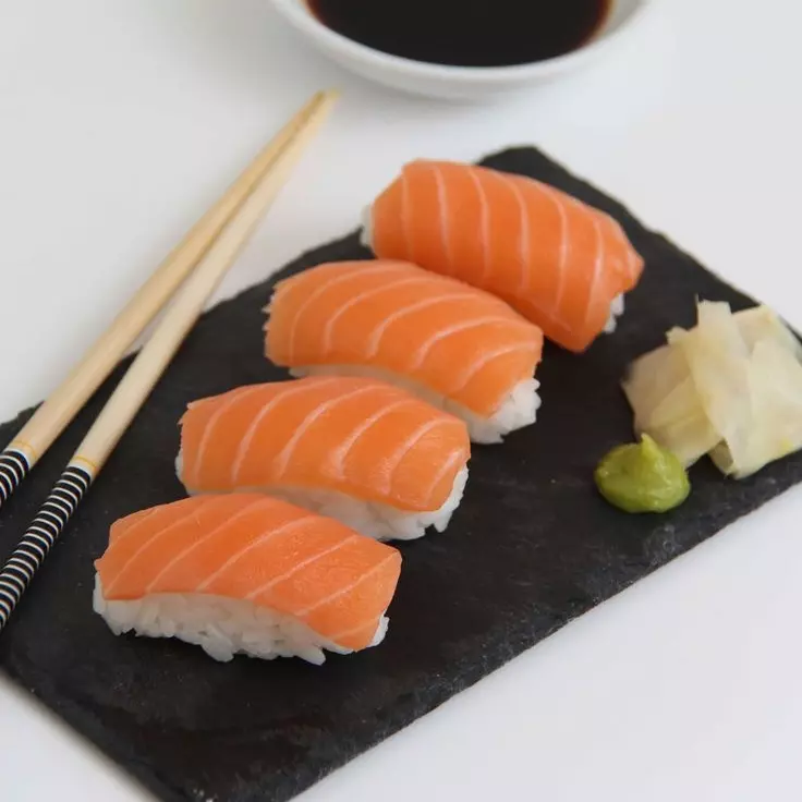 Niguiri de salmão (3 unidades)