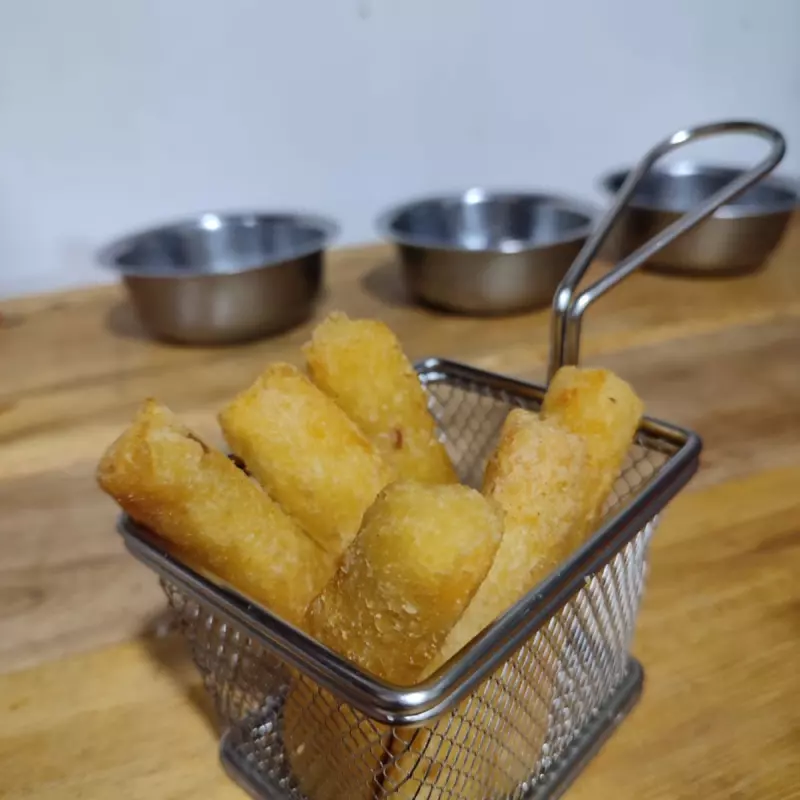 YUCAS FRITAS