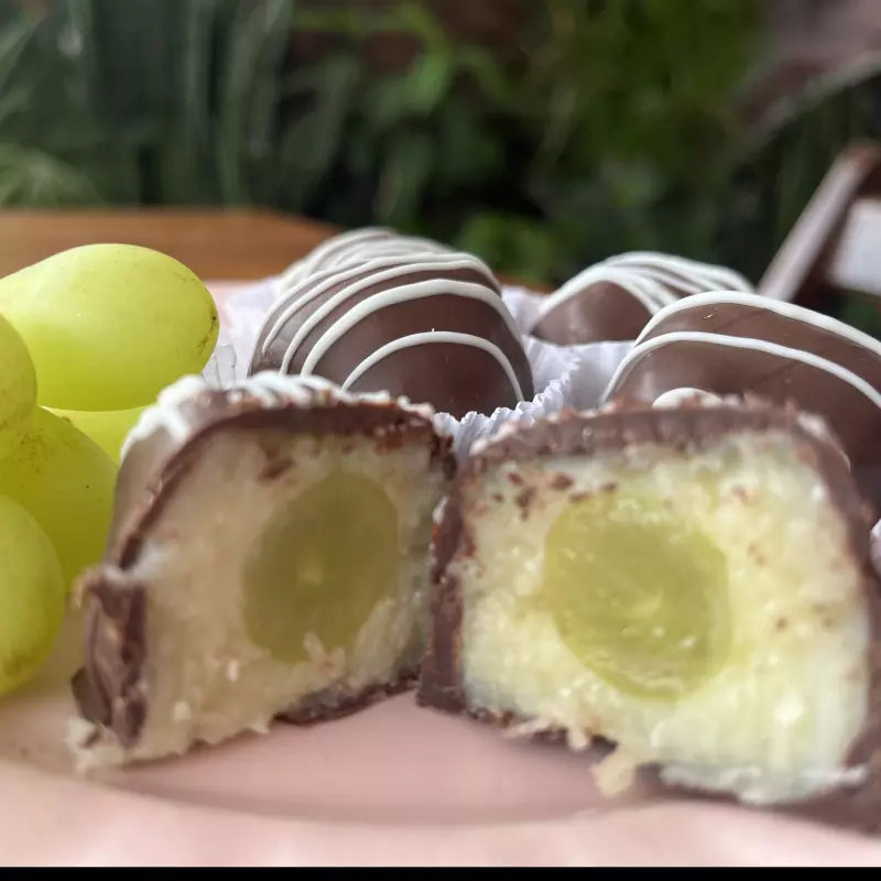 BOMBOM DE UVA