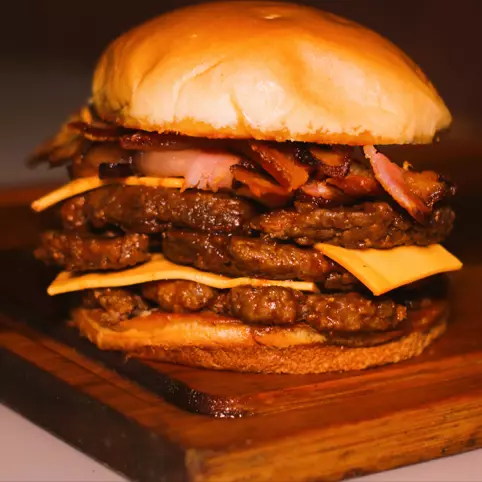 HAMBURGUER TRIPLO SMASH BACON