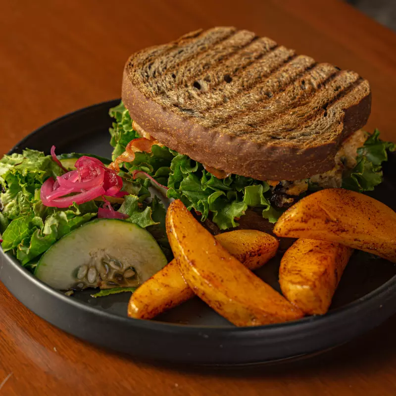 BLT Negro