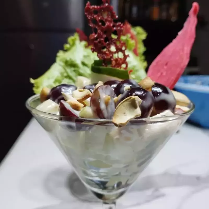 COMBINATION COLESLAW SALAD