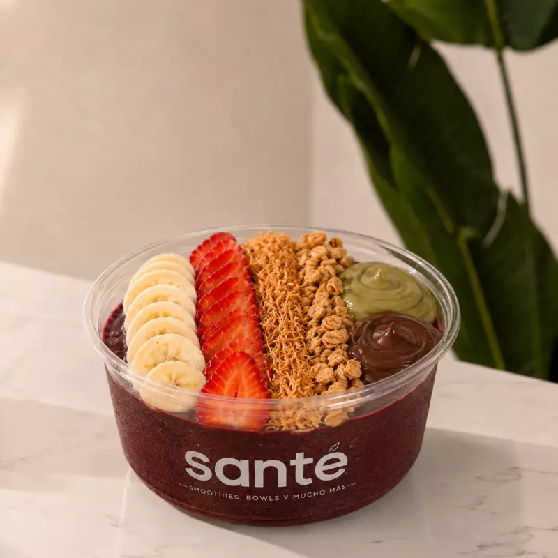 Skinny Dubai Açaí Bowl