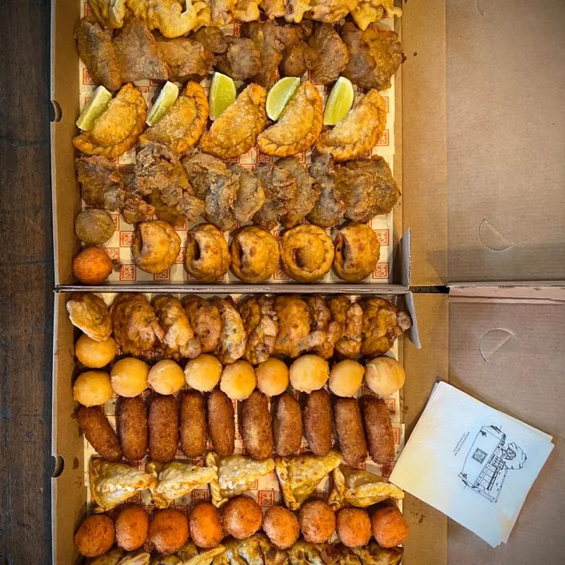 Tabla de bocaditos (100 und)