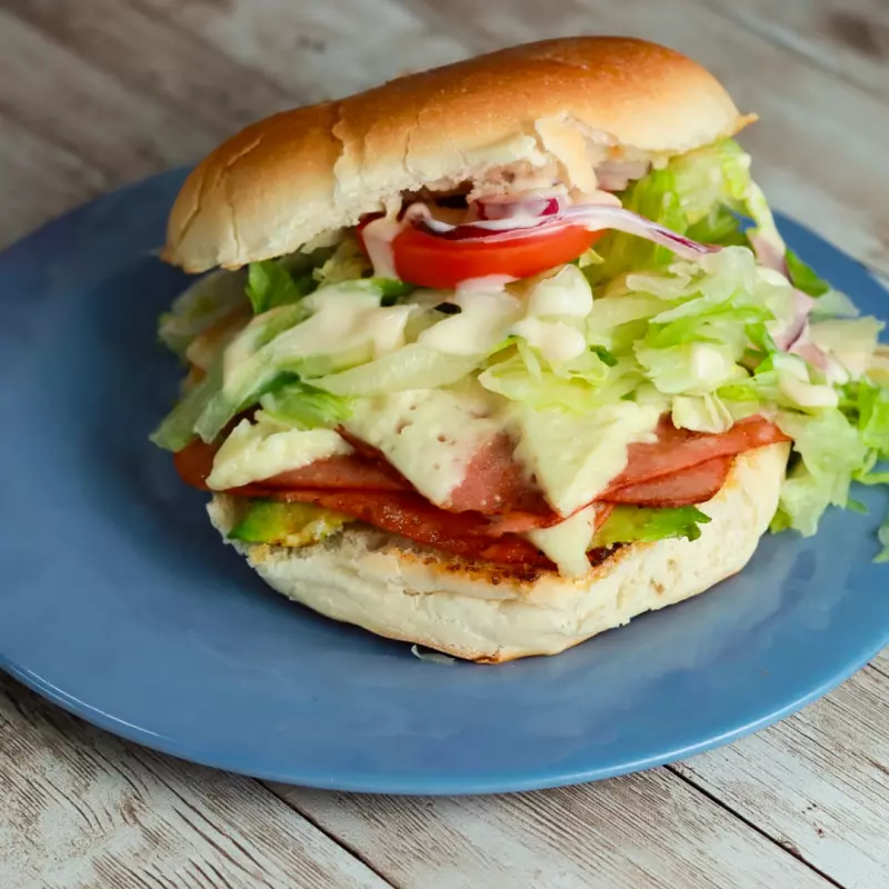 Torta de Jamón y Queso