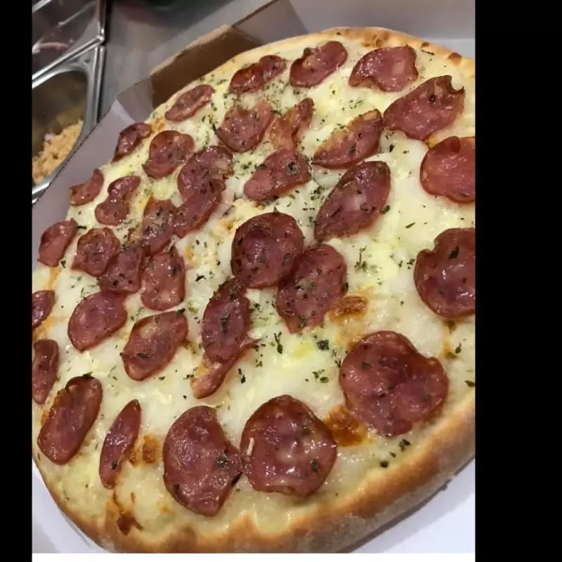 FRANGO COM CALABRESA