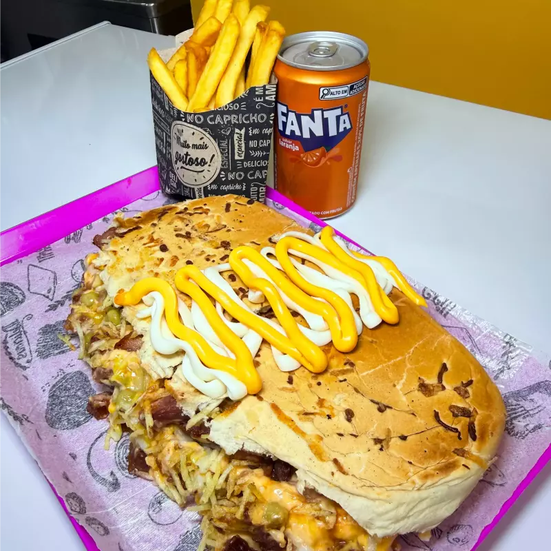 COMPLETÃO + BATATA P +  BORDA + REFR