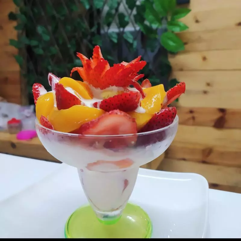 STRAWBERRY MELOCOTON