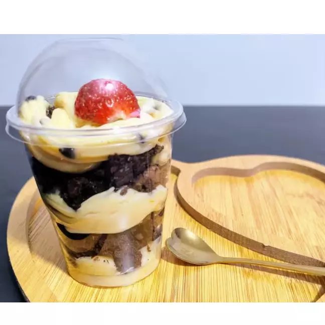 Copo da Felicidade  Brownie com Brigadeiro de Maracujá