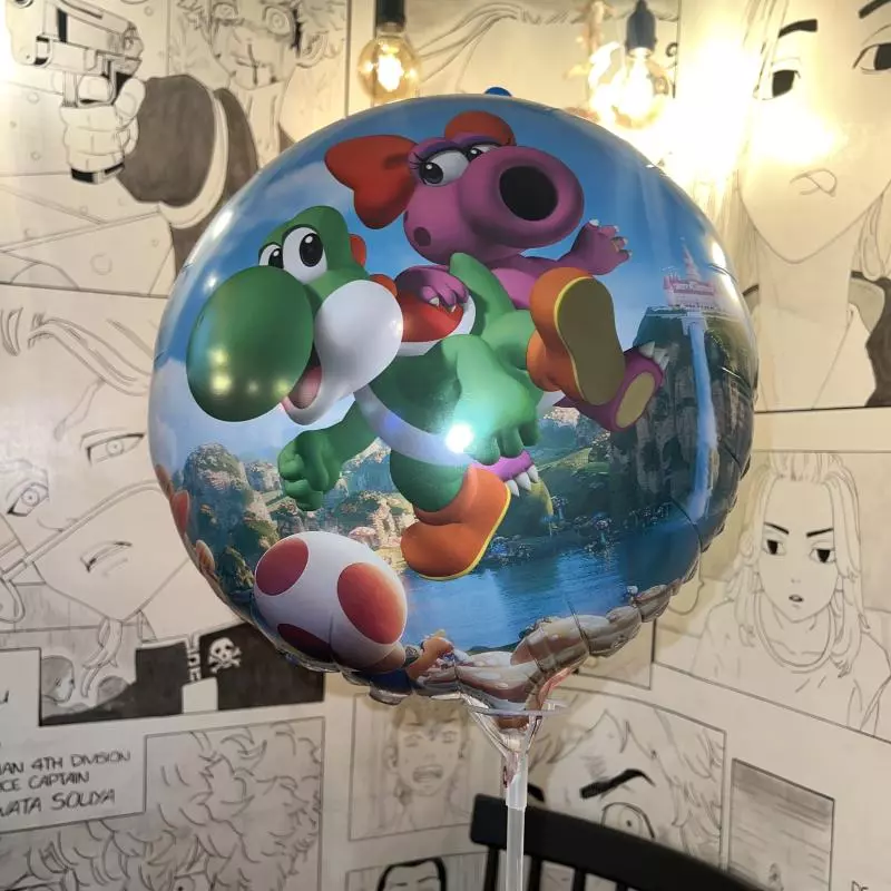 GLOBO YOSHI Y BIRDO