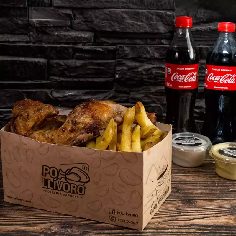 1/2 Pollo + papas + cremas + bebidas