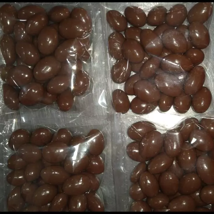 ALMENDRAS CON CHOCOLATE 100 GR