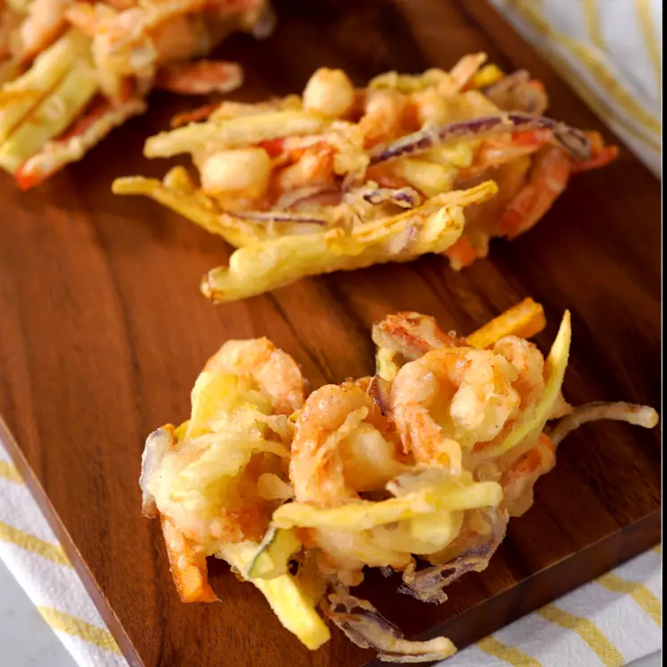 Tempurá de legumes com camarão