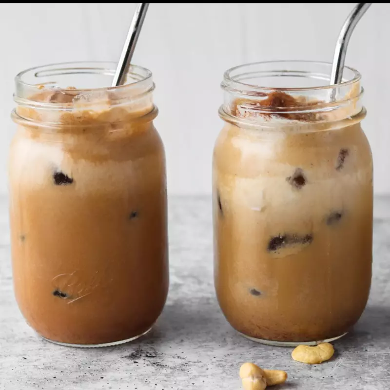 ICED LATTE