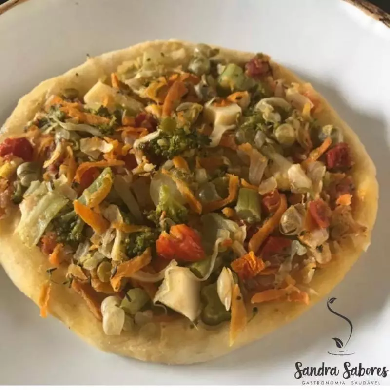 Esfiha aberta de vegetais - Flora Vegan