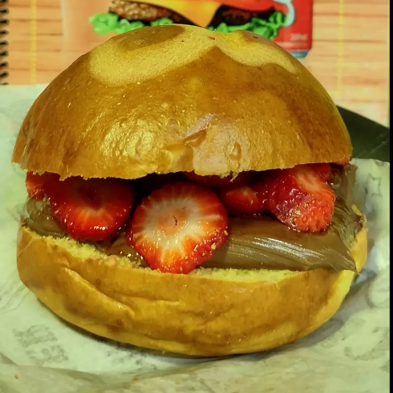 Belchior creme de avelã/morango 🍓