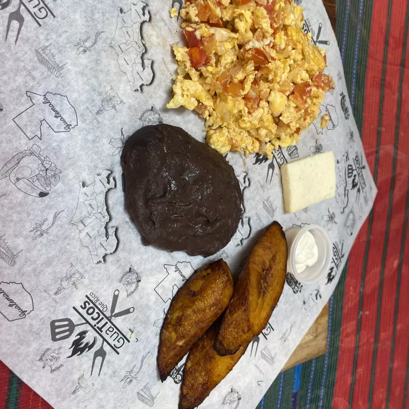 Desayuno Chapín
