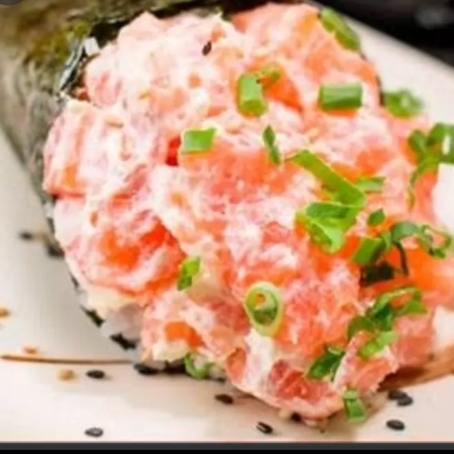 Temaki Pasta de Salmão
