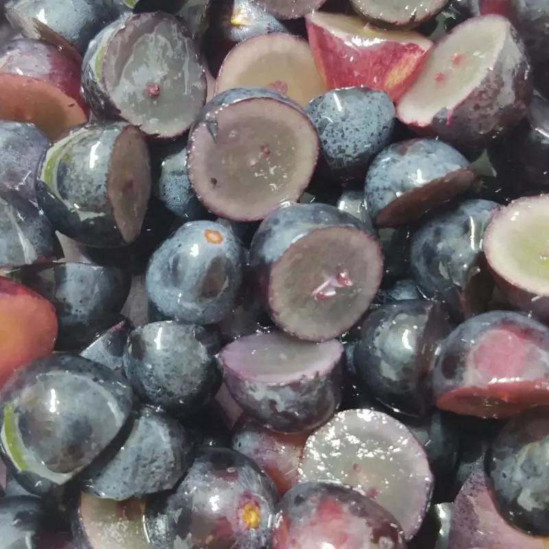 UVA NEGRA SEM SEMENTE