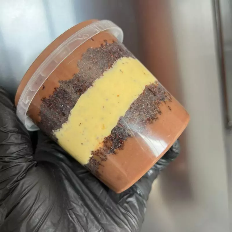 Bolo de Pote Brigadeiro com Maracujá