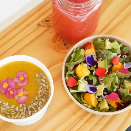 Combo ensalada + Sopita + Bebida