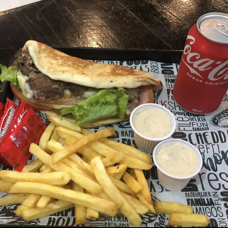 COMBO 1 (X FRANGO + BATATA + REFRI LATA)