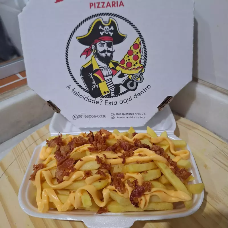 Fritas com cheddar e bacon