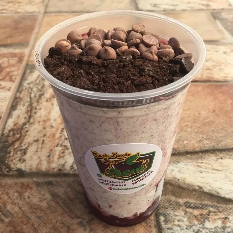 700 ml Creme Ninho e biscoito