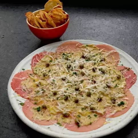 Carpaccio com Parmesão