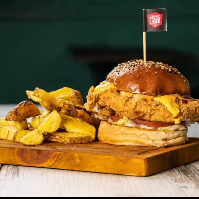 CRISPY CHICKEN 🍔