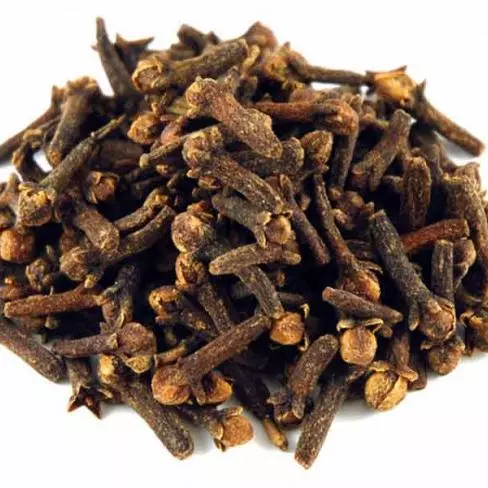 6 - Cravo Da Índia em Grão (50g)