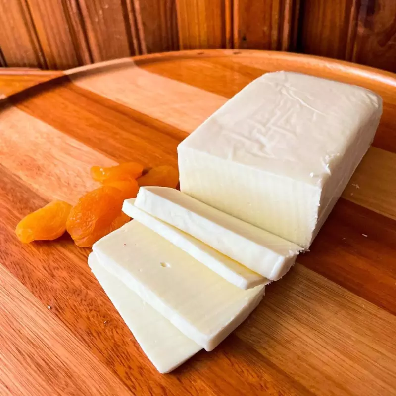 -98-MUSSARELA  DE BÚFALA $57,90 kg