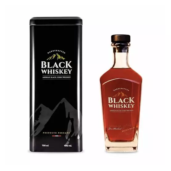 BLACK WHISKEY CHICHA MORADA 700 ML