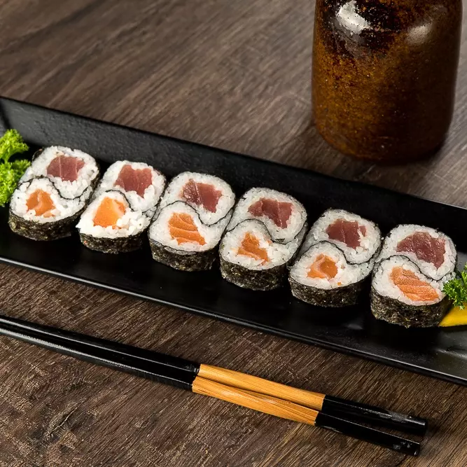 Hossomaki Salmão 10 Peças