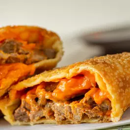 Pastel de Carne com cheddar